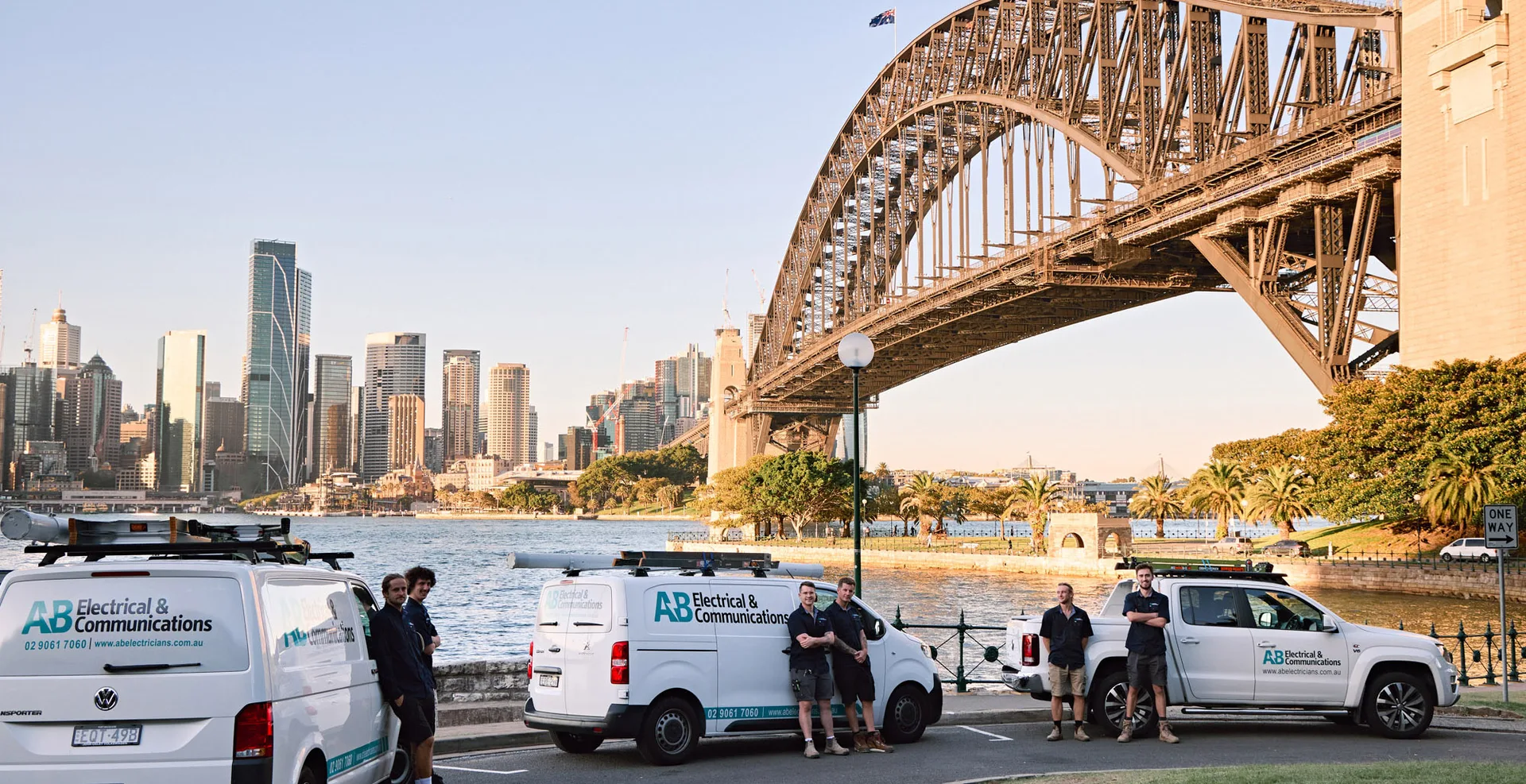 The Electrician Neutral Bay team at the end of a run